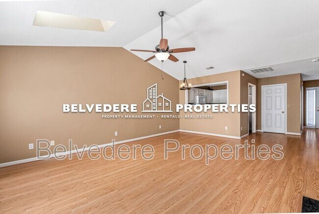 Building Photo - 4406 Single Tree Ln