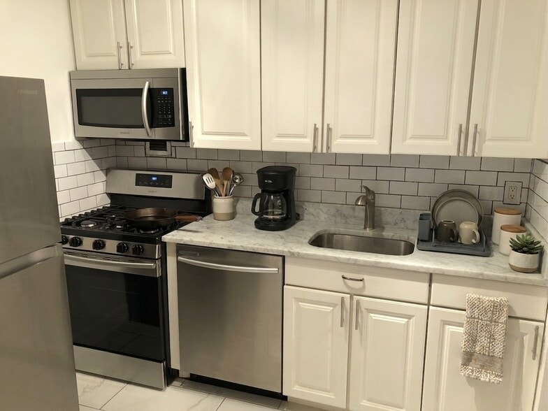 Staged View - 1301 20th St NW