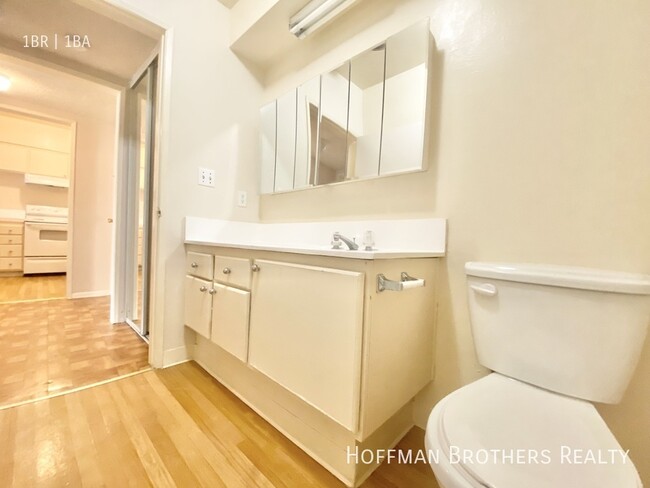 Building Photo - 507 La Fayette Park Pl