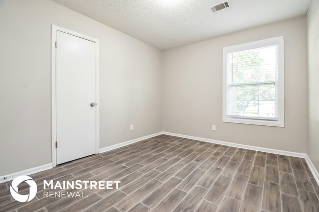 Building Photo - 1006 Timbervale Ln