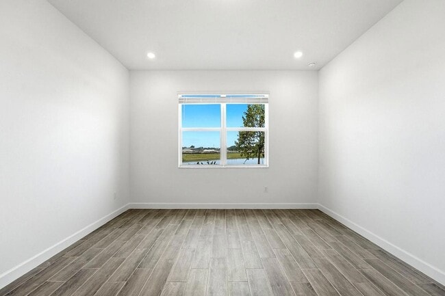 Building Photo - 3790 Harborside Ave