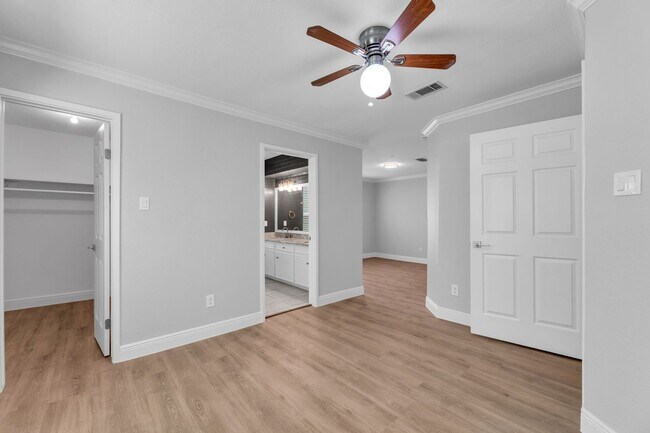 Building Photo - 1829 Bering Dr