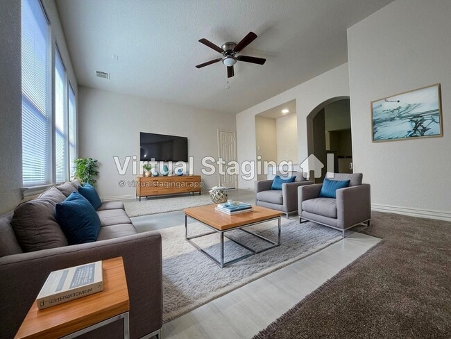 Building Photo - 66 Fulshear Ct