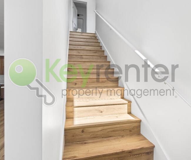 Building Photo - 967 Olive Br Pl