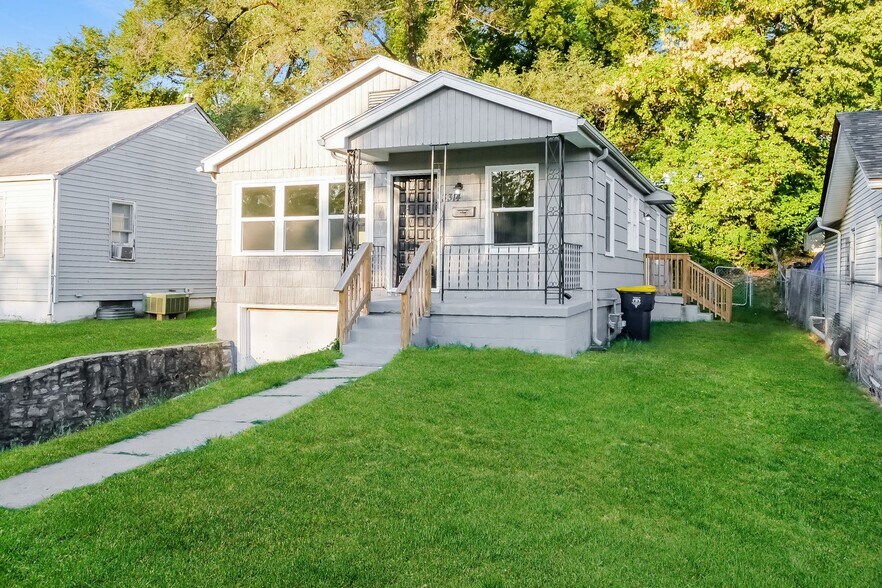 Building Photo - 3314 Kensington Ave