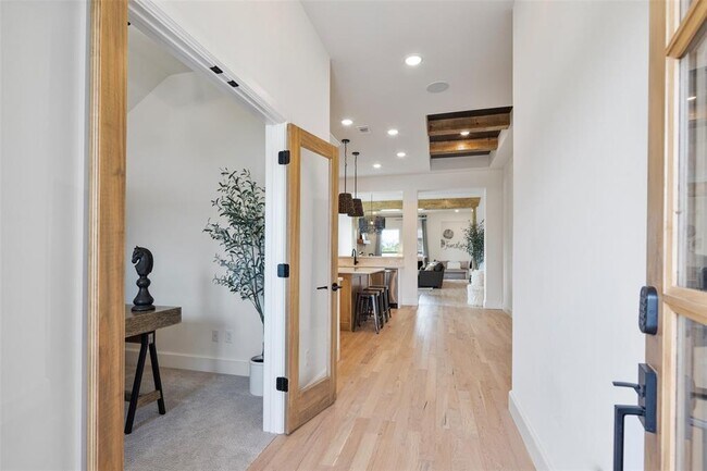 Building Photo - 12712 NW 2nd St