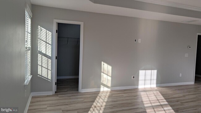 Building Photo - 25501 Emerson Oaks Dr