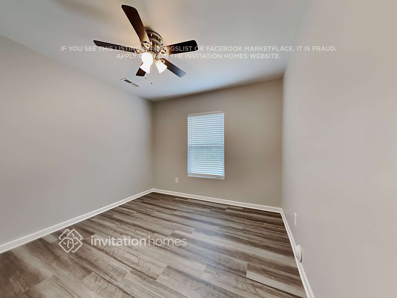 Building Photo - 915 Mathis Ave