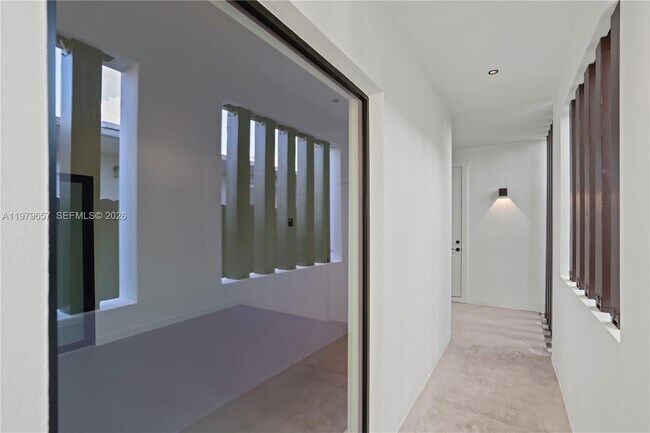 Building Photo - 3187 SW 23rd St