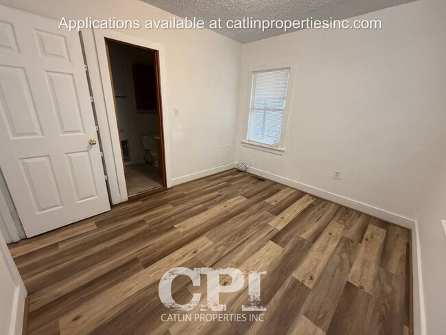 Building Photo - 431 18th Ave