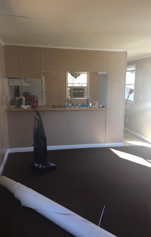 Building Photo - 2413 Plantation Rd