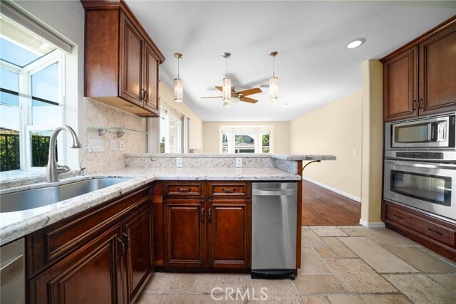 Building Photo - 5500 Vía Dianza