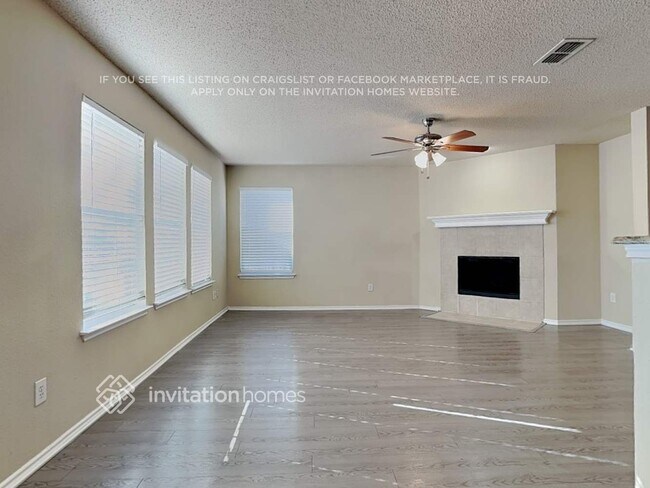 Building Photo - 2517 Buffalo Run