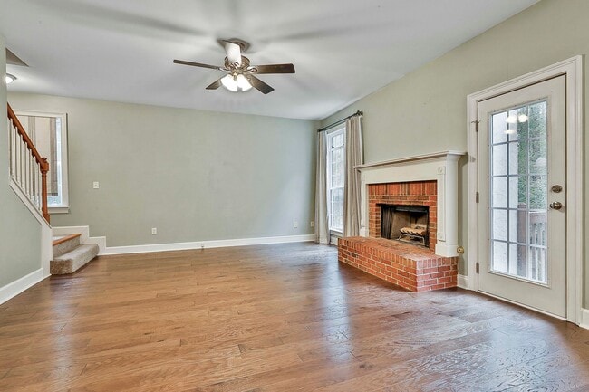 Building Photo - Luxury Millpond Manor Home in Starr’s Mill...