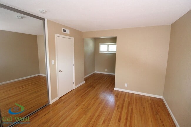 Building Photo - $4795 - 3 Bd/2 Ba Two Story Single Family Home in West San Jose