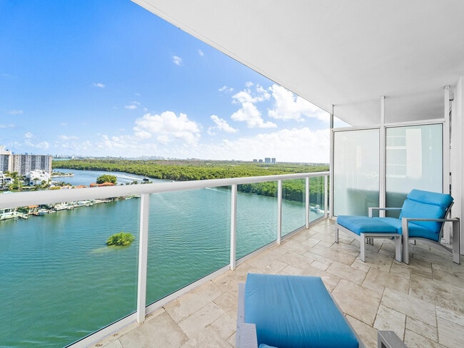 Building Photo - 400 Sunny Isles Blvd