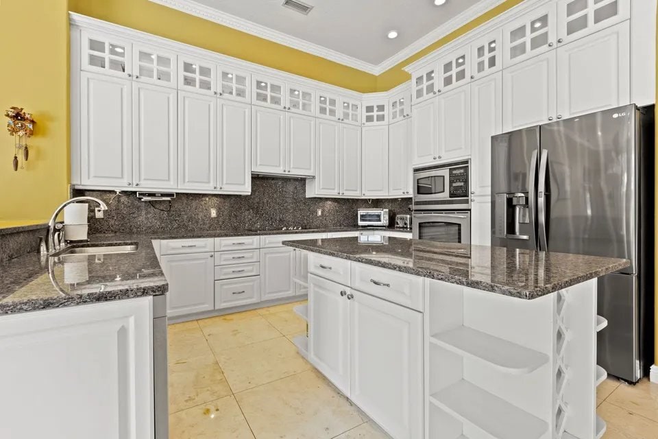 Building Photo - 30324 Laurelwood Ln