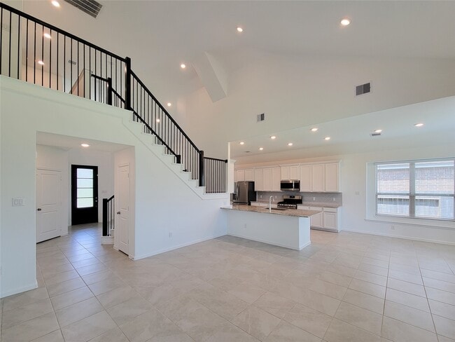 Building Photo - 9422 Vis Fls Trce