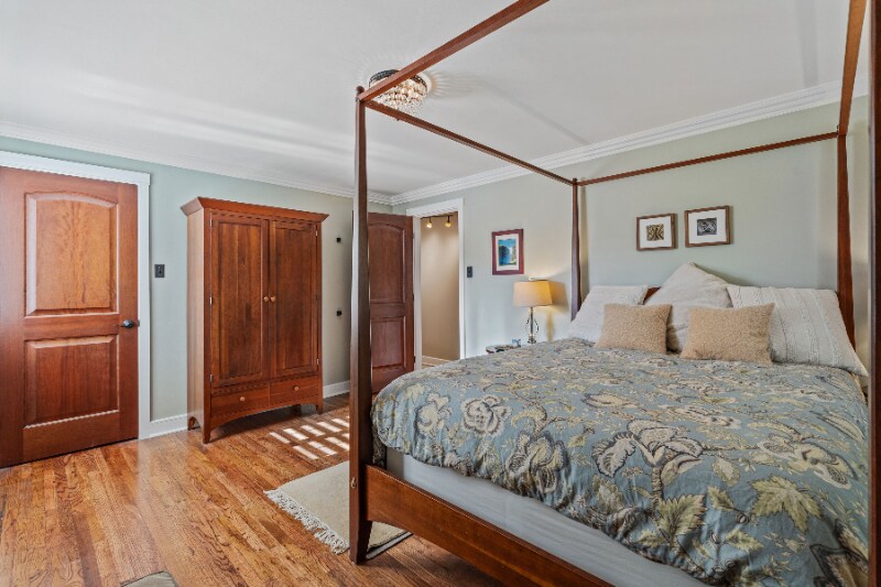 Building Photo - 1545 S 2300 E