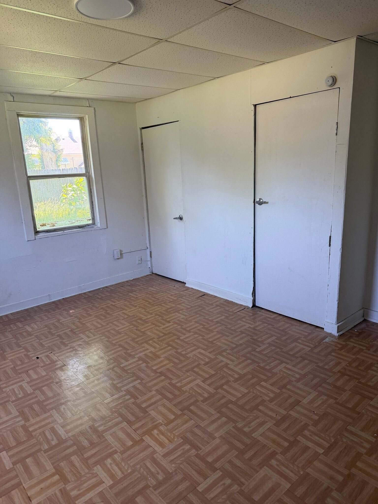 Building Photo - 864 N 79th St