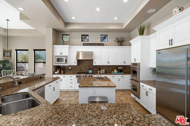 Building Photo - 50350 Vista Montana Rd