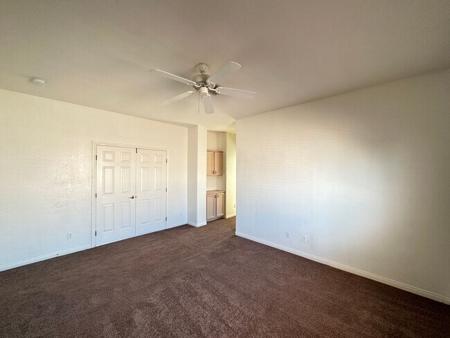 Building Photo - TIMBER CREEK VILLAGE