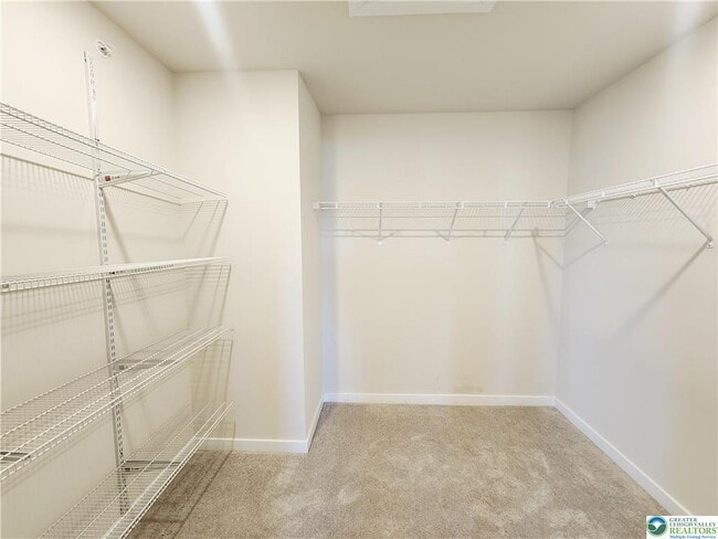 Building Photo - 7699 Clayton Ave