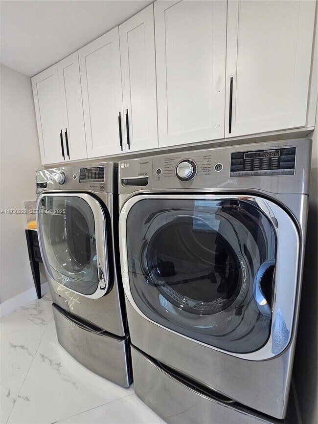 Building Photo - 4 Alford Ct