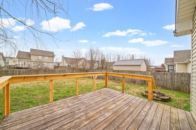 Building Photo - 3969 Cindy Jo Ct Clarksville, TN 37042