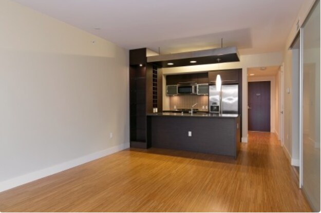 Building Photo - 820 Blanchard St