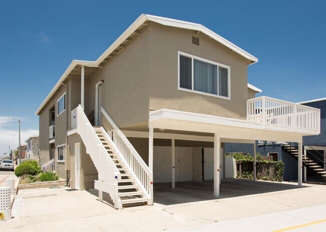 Building Photo - Winter 9 month lease! Partially Furnished 2 Bed 2, 1 Bath near the beach. No yearly leases