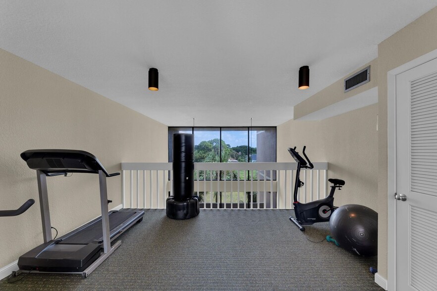 Building Photo - 5650 Camino del Sol