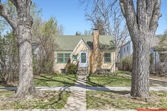 Building Photo - 520 S Loomis Ave