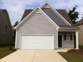 Building Photo - Large home in quiet subdivsion in Lawrenceville. A MUST SEE!
