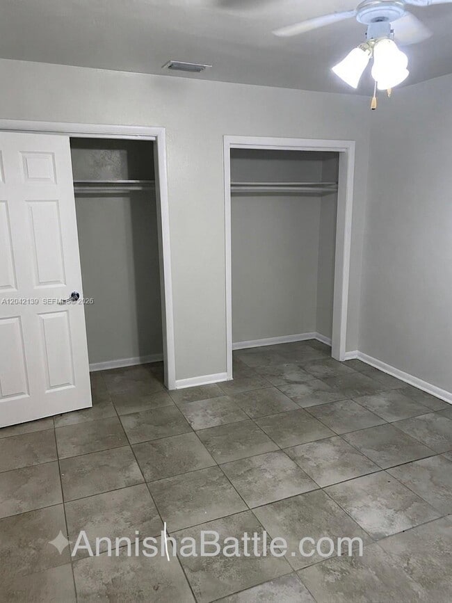 Building Photo - 2901 NW 50th St