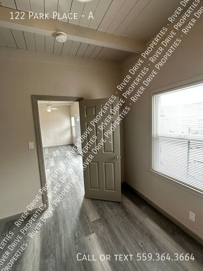Building Photo - Gorgeous Boardwalk Apartment Available Now!