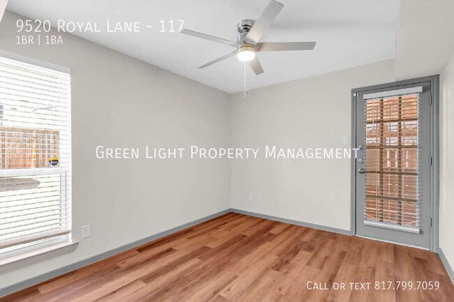 Building Photo - 9520 Royal Ln