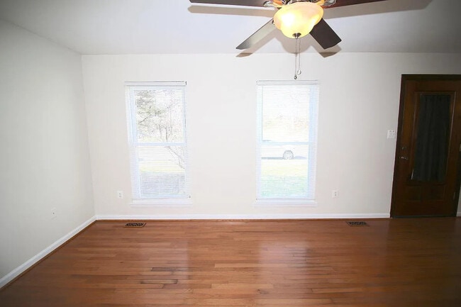 Building Photo - 13223 Nickleson Dr