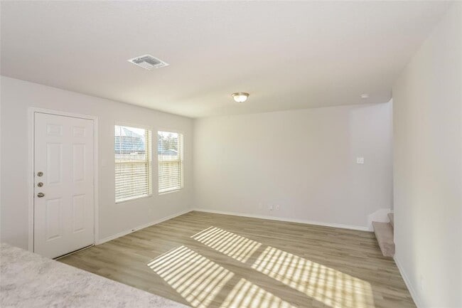 Building Photo - 5015 Giant Sequoia Way