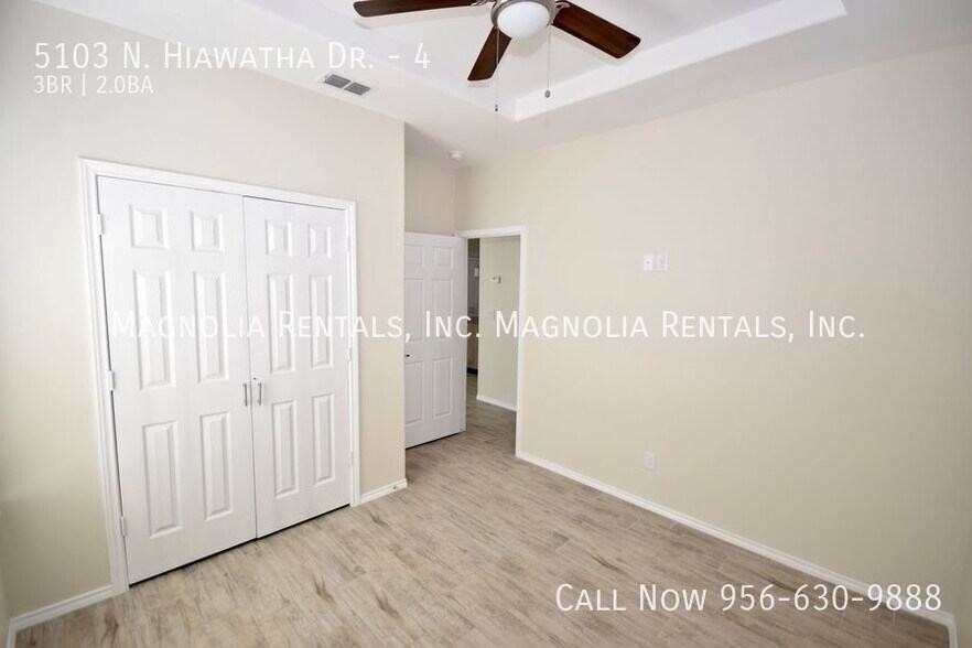 Building Photo - 5103 N Hiawatha Dr