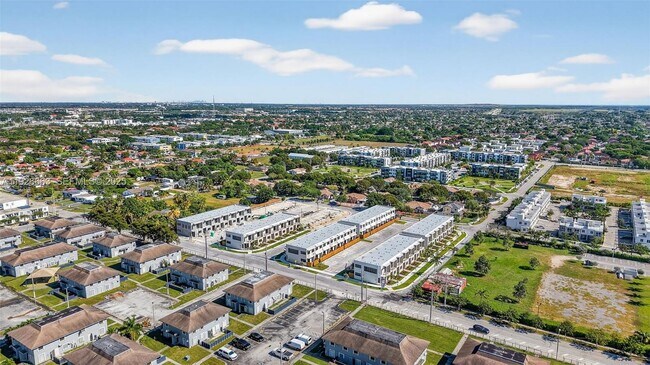 Building Photo - 13888 SW 261st Terrace