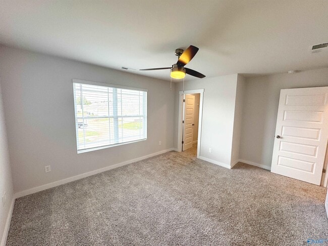 Building Photo - 346 Falling Water Ln SW