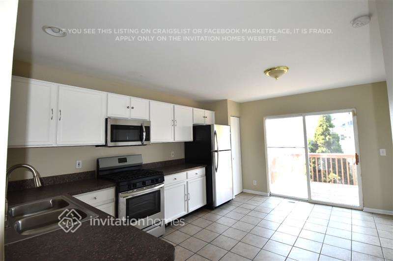 Building Photo - 1751 Hickory Park Ln