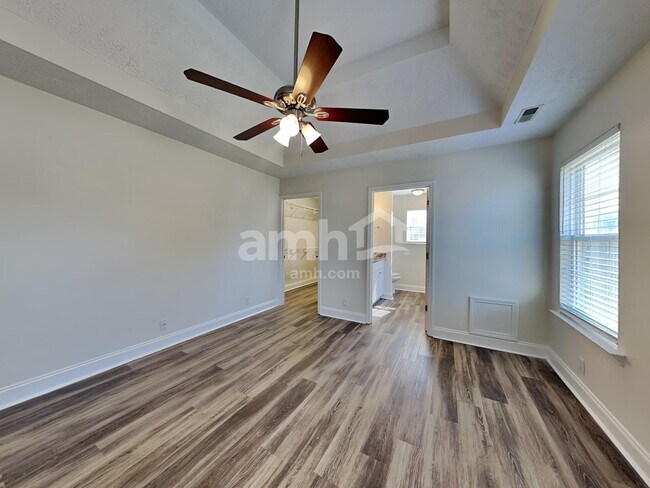 Building Photo - 1117 Mantle Way