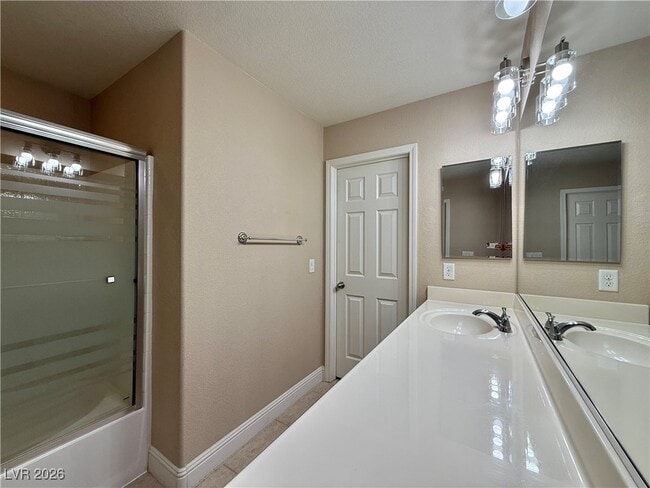 Building Photo - 5663 Foxglove Fields St