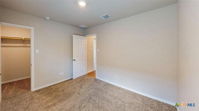 Building Photo - 1928 Rosson St