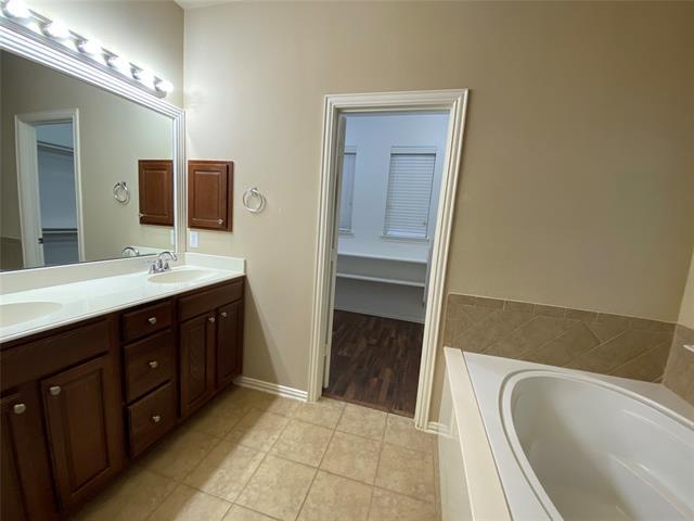 Building Photo - 1705 Spanish Moss Wy
