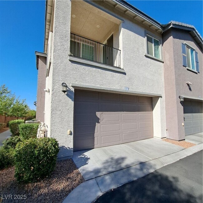 Building Photo - 965 Nevada State Dr