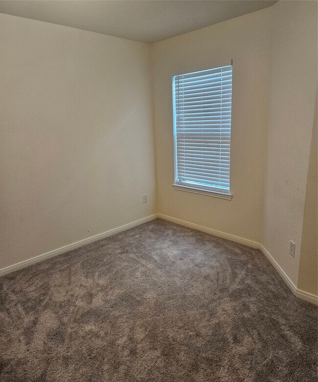 Building Photo - 5002 Gazelle Leap Ln