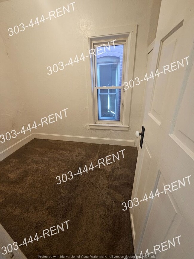 Building Photo - TR337